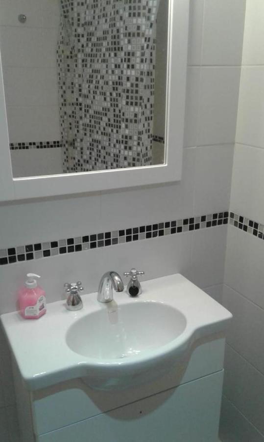 Veluvi Apartment Пуерто Мадрин Екстериор снимка