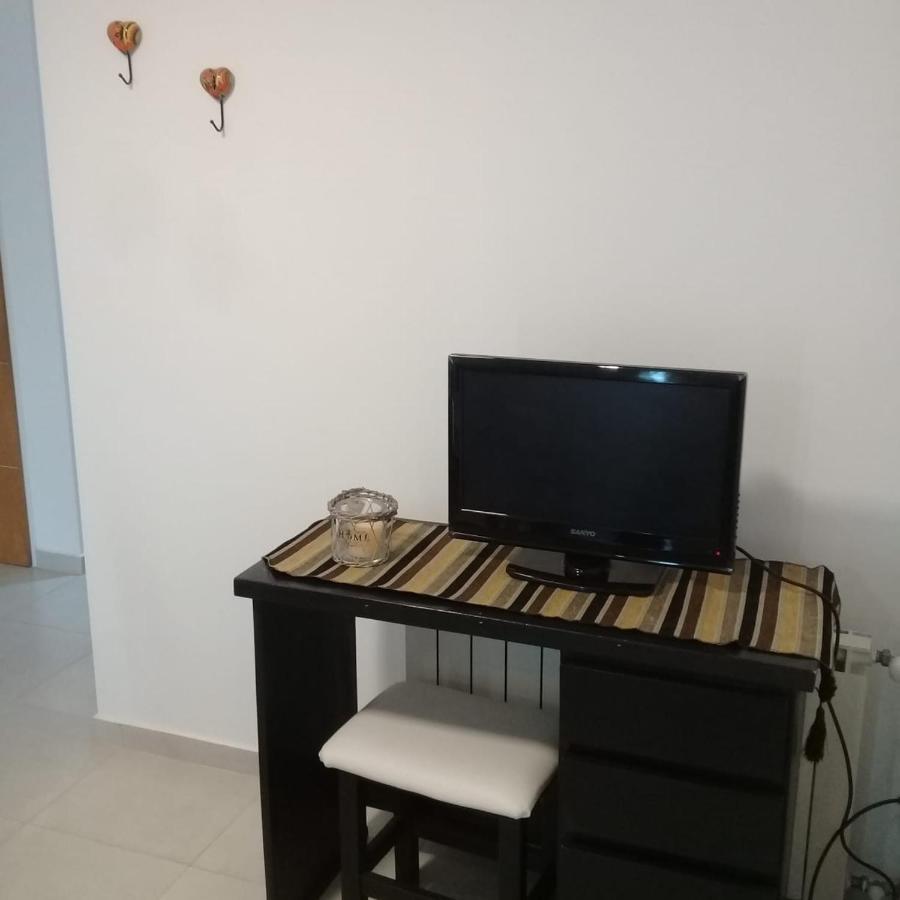 Veluvi Apartment Пуерто Мадрин Екстериор снимка
