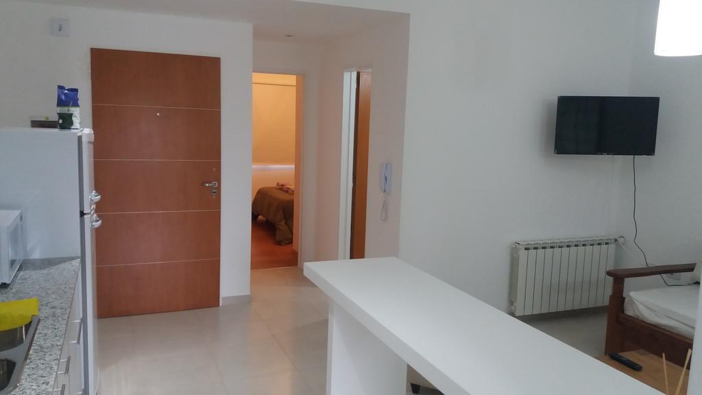 Veluvi Apartment Пуерто Мадрин Екстериор снимка