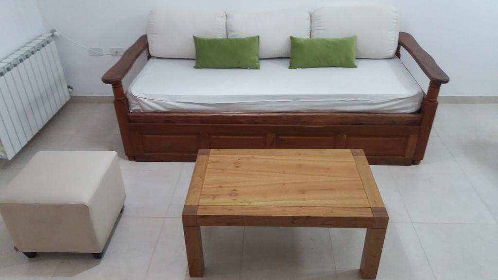Veluvi Apartment Пуерто Мадрин Екстериор снимка