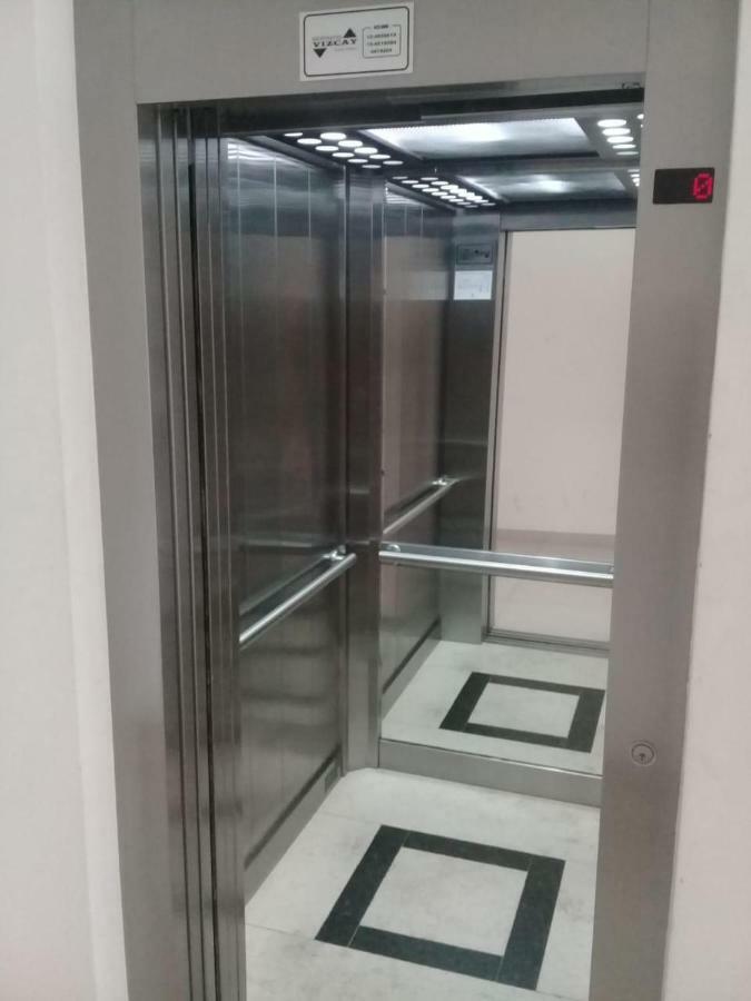 Veluvi Apartment Пуерто Мадрин Екстериор снимка